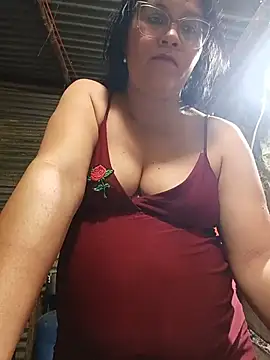 Dirty_Pregnant_Mommy Adlı Modelin Web Kamerası Şovu