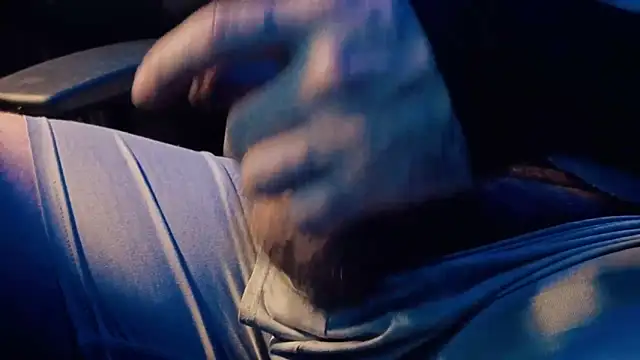 عرض كام strongdude212