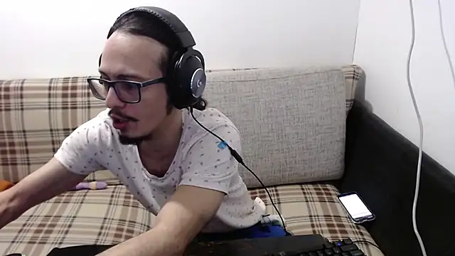 Chat XXX ao vivo de cholitohermoso