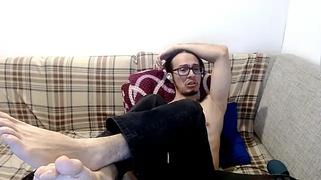 cholitohermoso Show in webcam
