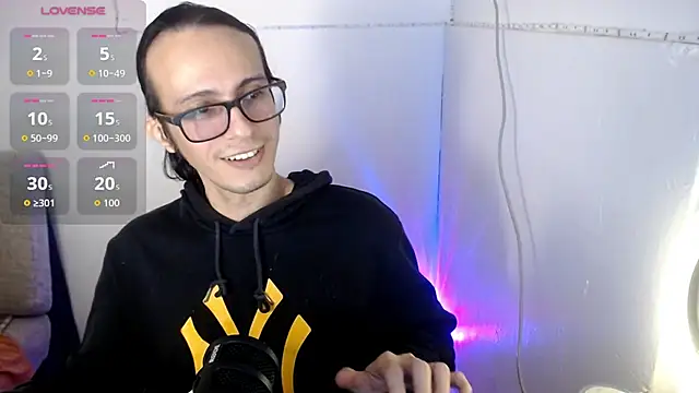 הופעת וובקאם של Damian_Dusk