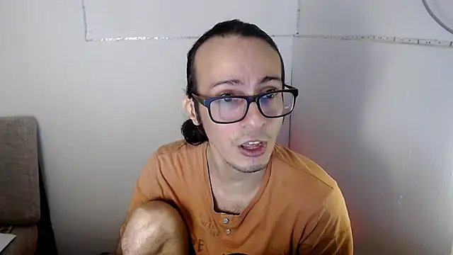 Show modela Damian_Dusk na web-kameri