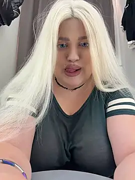 הופעת וובקאם של Eliaden