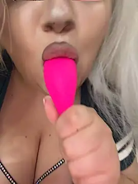 Webkamerová show Eliaden