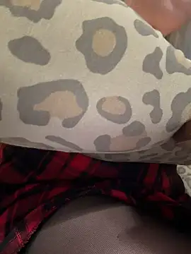 Eliaden Adlı Modelin Web Kamerası Şovu