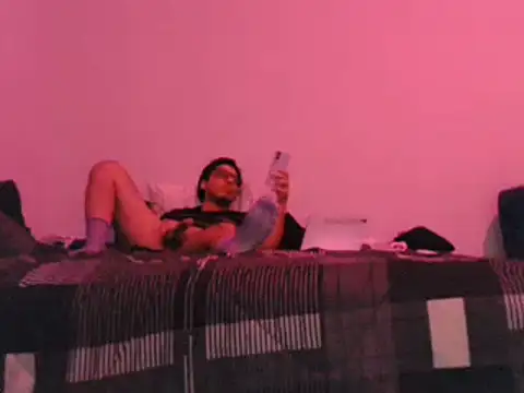 Iscariot19 Show Webcam