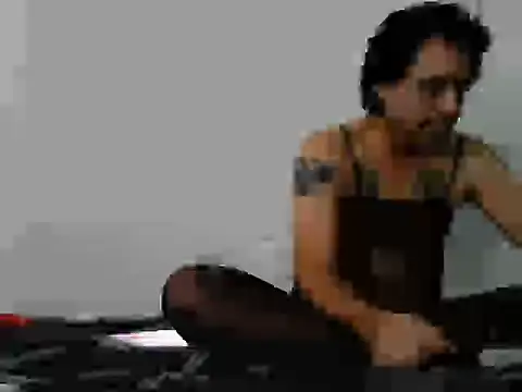 Iscariot19: διαδικτυακό σόου στην κάμερα
