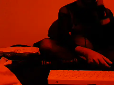Iscariot19 Шоу с уебкамера