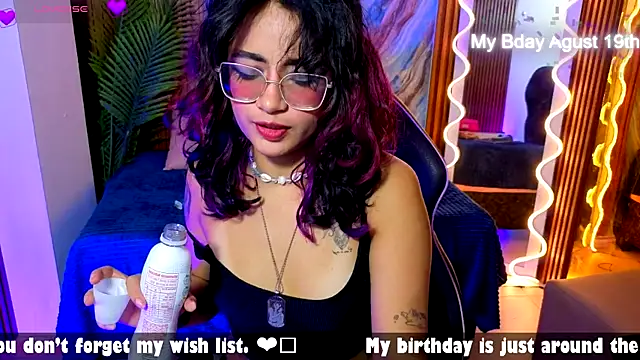 kristen_tay's Live XXX Chat
