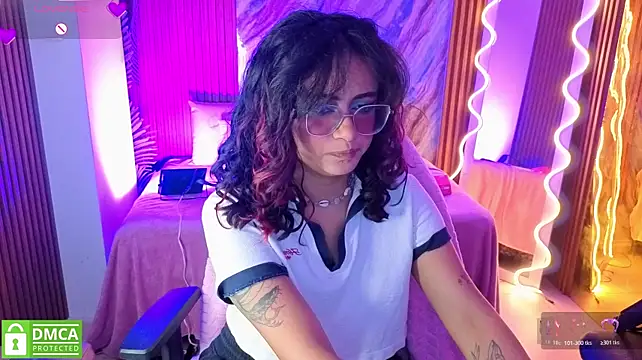 Chat +18 de kristen_tay ao vivo