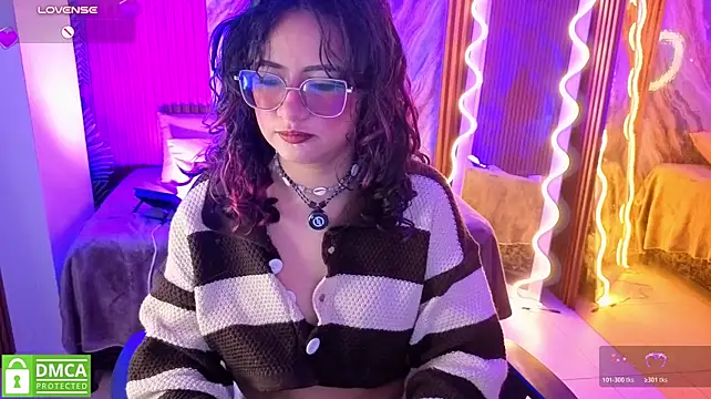 kristen_tay 现场XXX聊天