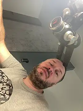 DorianJeday Pertunjukan Webcam