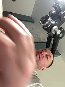 DorianJedayのウェブカメラショー