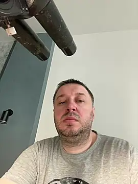 DorianJeday Pertunjukan Webcam