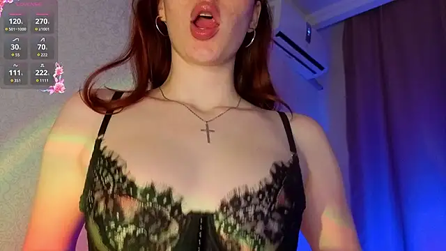 StacyWattsのライブXXXチャット