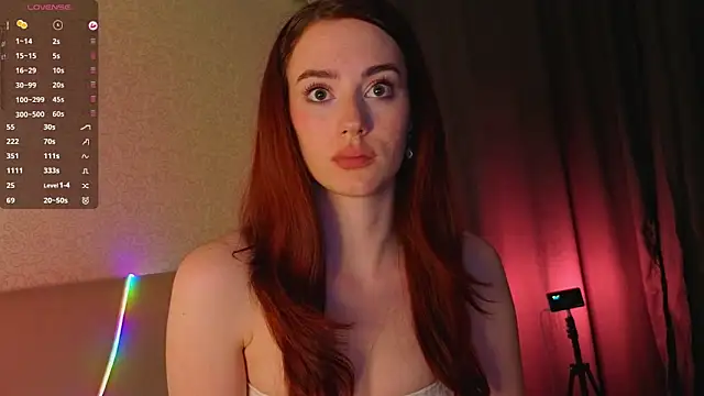 StacyWatts Chat XXX in diretta