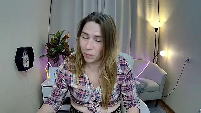 TessaDaybreak – Live XXX-chat