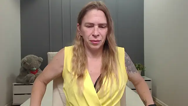 TessaDaybreak – Kamerová šou
