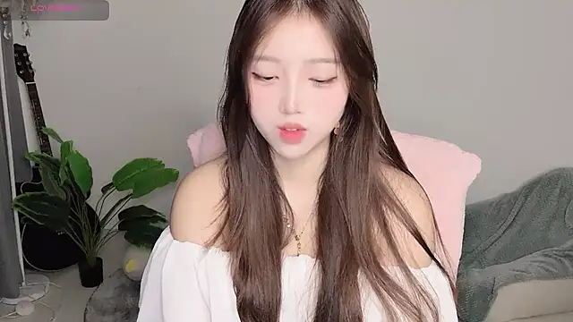 yukiyyuu44 即時 XXX 聊天