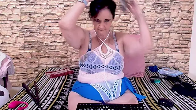 צ'אט XXX בשידור חי של LuciousGrace