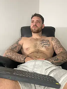 arnold_bekam Adlı Modelin Web Kamerası Şovu