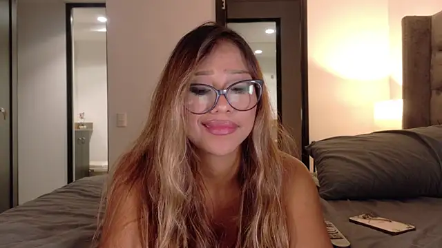 PauLaaCam Chat XXX live