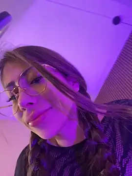 Živý XXX chat MelanieHillss
