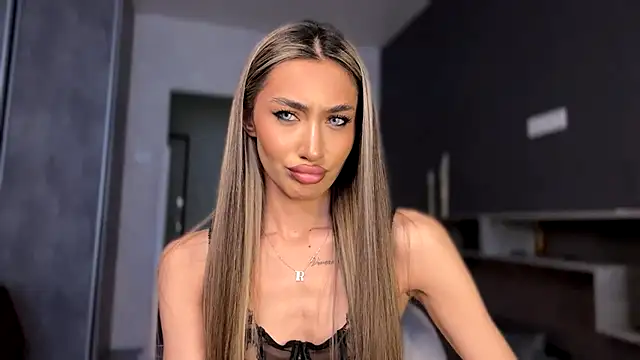 alissadreams Adlı Modelin Web Kamerası Şovu