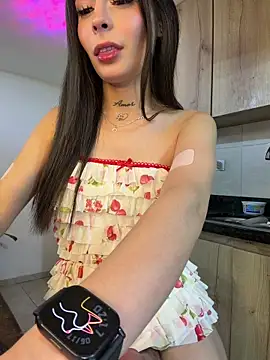 Pokazy przed kamerką – Camistar18