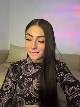 Camistar18 Adlı Modelin Web Kamerası Şovu