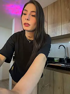 Show modela Camistar18 na web-kameri