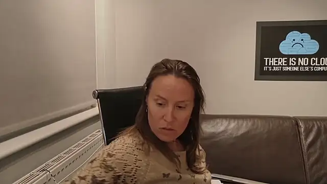 eatmypie69's Webcam Show