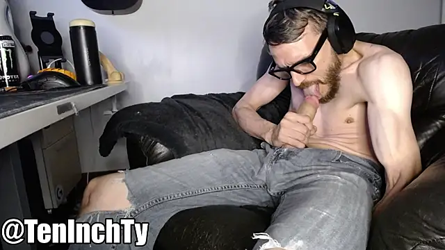 teninchty webkamerás műsora