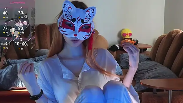 YumikoMori Show in webcam