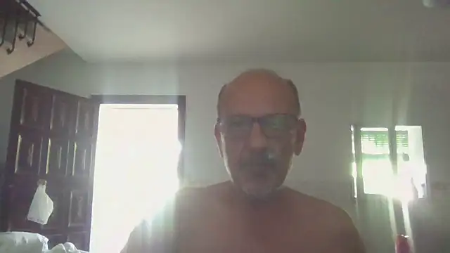 Webkamerová show llopaco