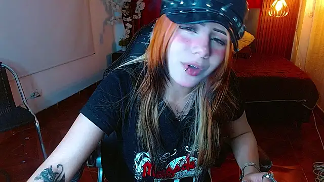 Webkamerová show fyreandfox_