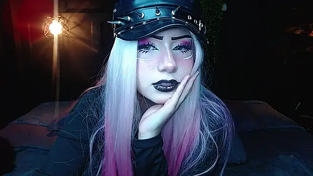 fyreandfox_'s Webcam Show