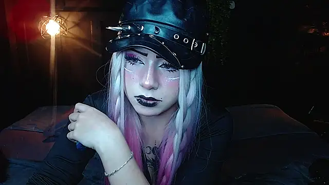 Chatroom XXX en direct de fyreandfox_