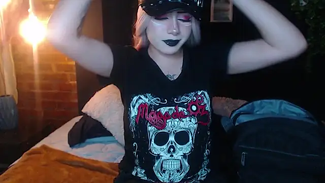 fyreandfox_n Webbikameraesitys