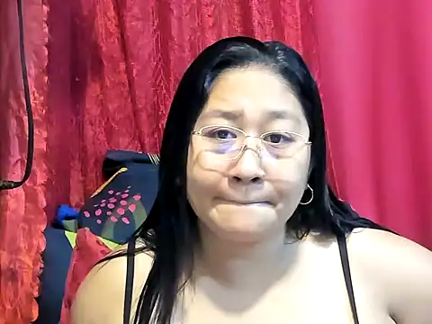 CHUBBY_ANGEL09's Webcam Show