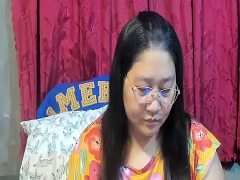 CHUBBY_ANGEL09's Webcam Show