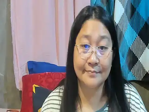 CHUBBY_ANGEL09's Webcam Show
