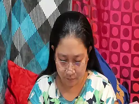 CHUBBY_ANGEL09's Webcam Show