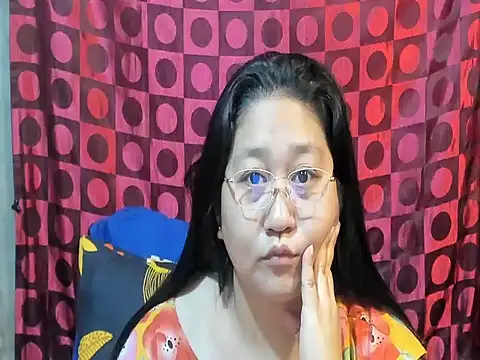 โชว์เว็บแคมของ CHUBBY_ANGEL09
