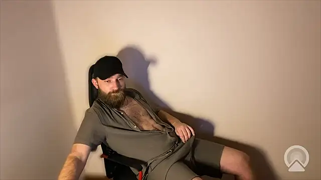 HairyTemptation – webcam-show