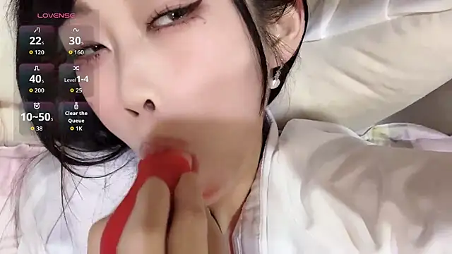 yueyue2003 Show in webcam