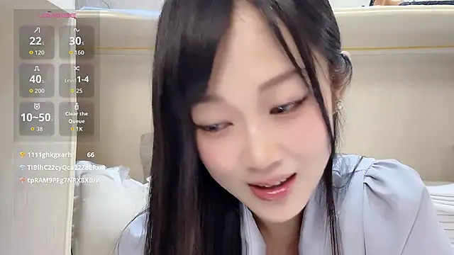 yueyue2003 在線直播表演