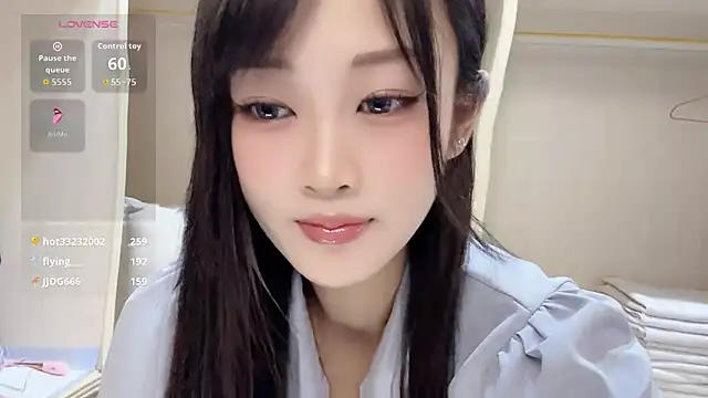 yueyue2003 Adlı Modelin Web Kamerası Şovu