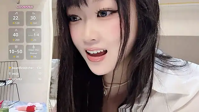 yueyue2003 Show in webcam