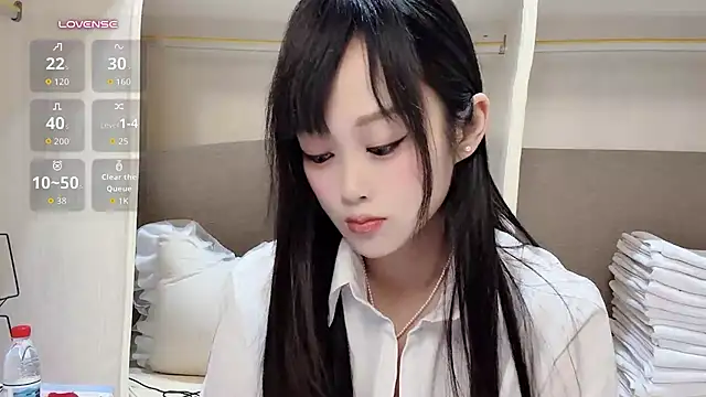 yueyue2003: διαδικτυακό σόου στην κάμερα